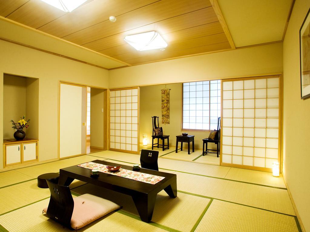 Yukimurasaki Takayama  Chambre photo